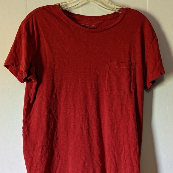 American Eagle Outfitters Other - Men's American Eagle T-shirt Size Small Red